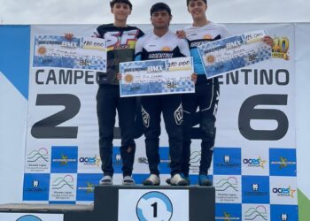 Queremos felicitar a nuestros pilotos por su enorme desempeño en el Torneo Argentino de BMX, con sede en Vicente López, dejando bien representado a nuestro BMX con grandes resultados.